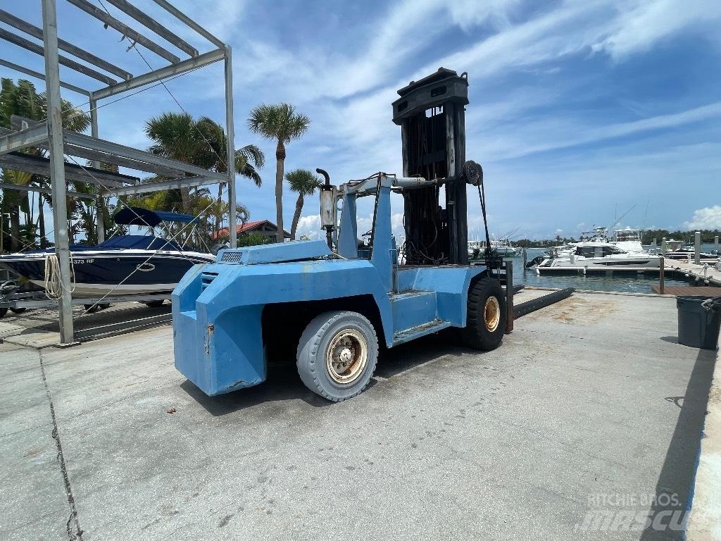  2006 Taylor Type Chariot tout terrain