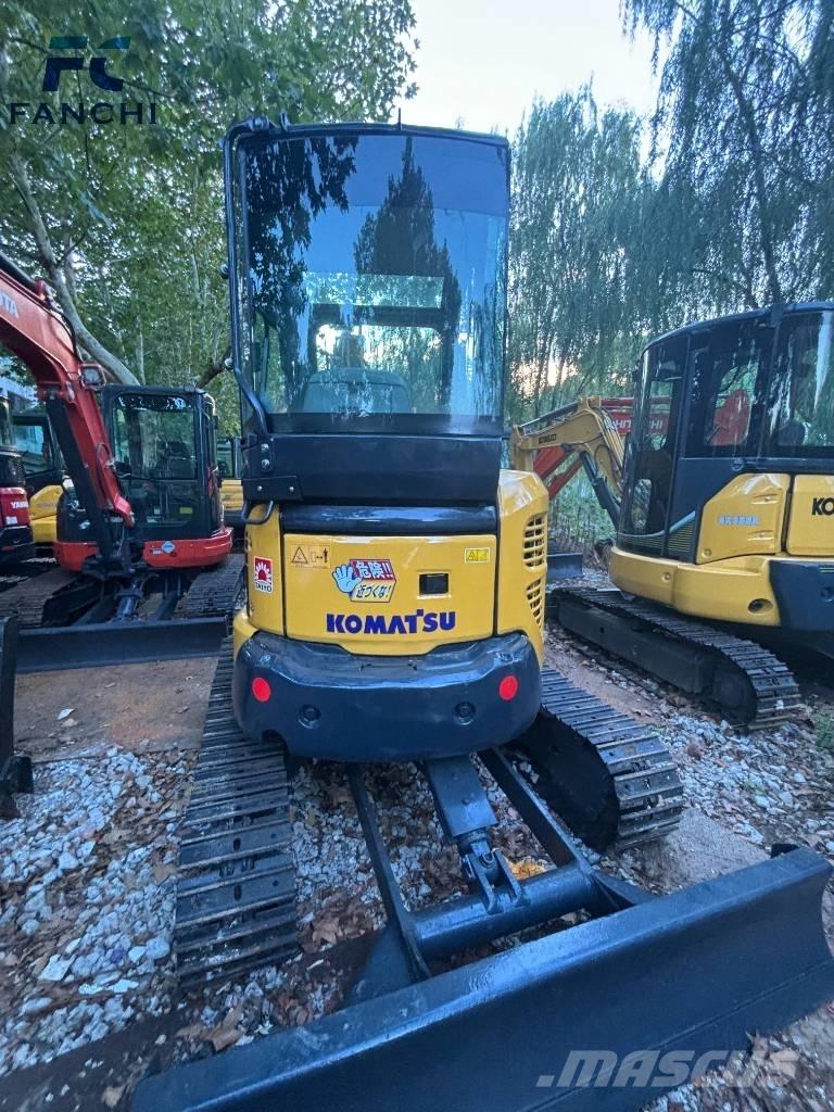 Komatsu PC 35 Mini pelle < 7t