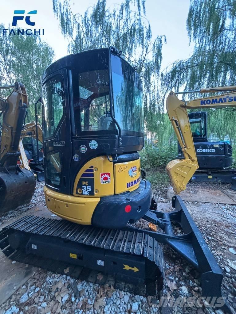 Komatsu PC 35 Mini pelle < 7t