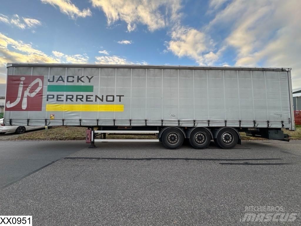Fruehauf Tautliner Semi remorque à rideaux coulissants (PLSC)