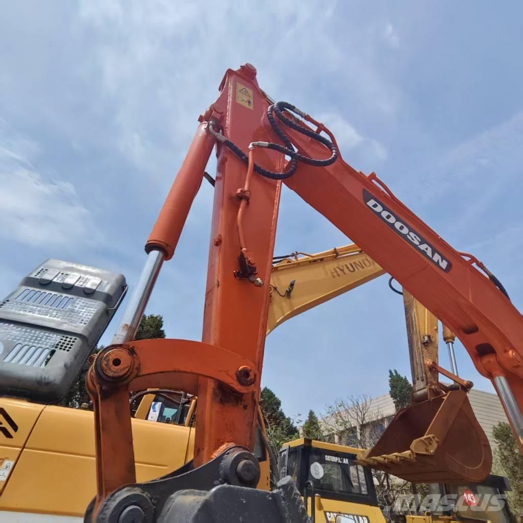 Doosan DH 60-7 Mini pelle < 7t
