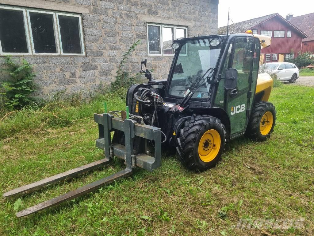 JCB 516-40 Chariot télescopique