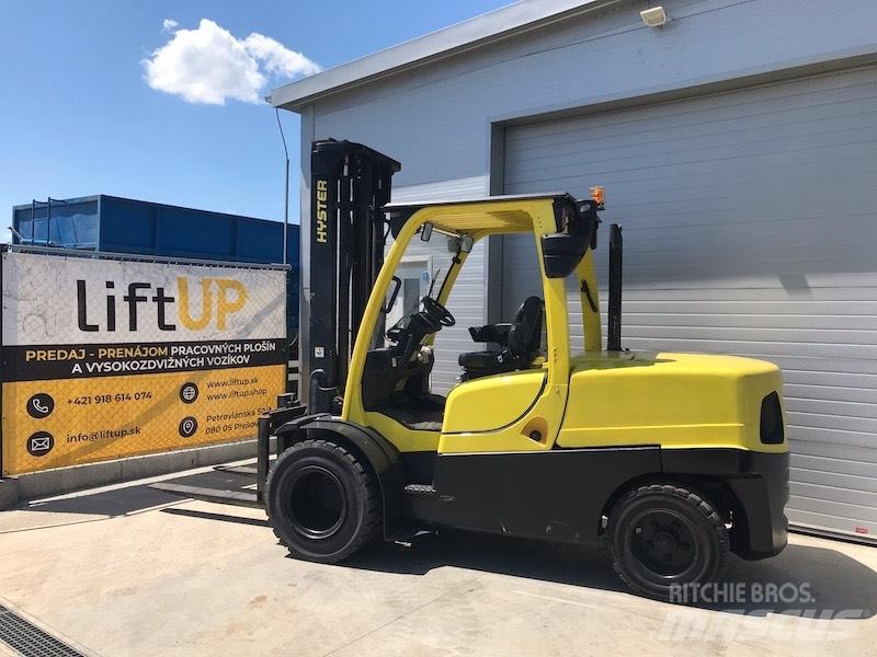 Hyster 5.5 FT Chariots diesel