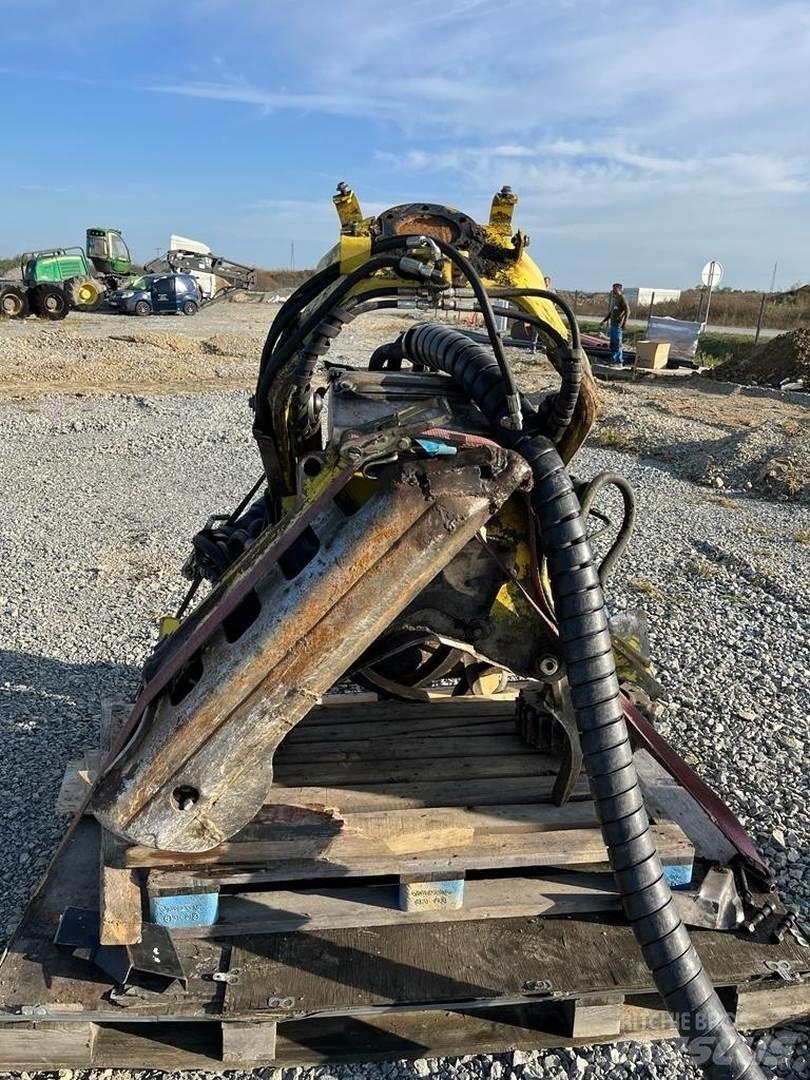 John Deere H414 Tête d'abattage / ébranchage