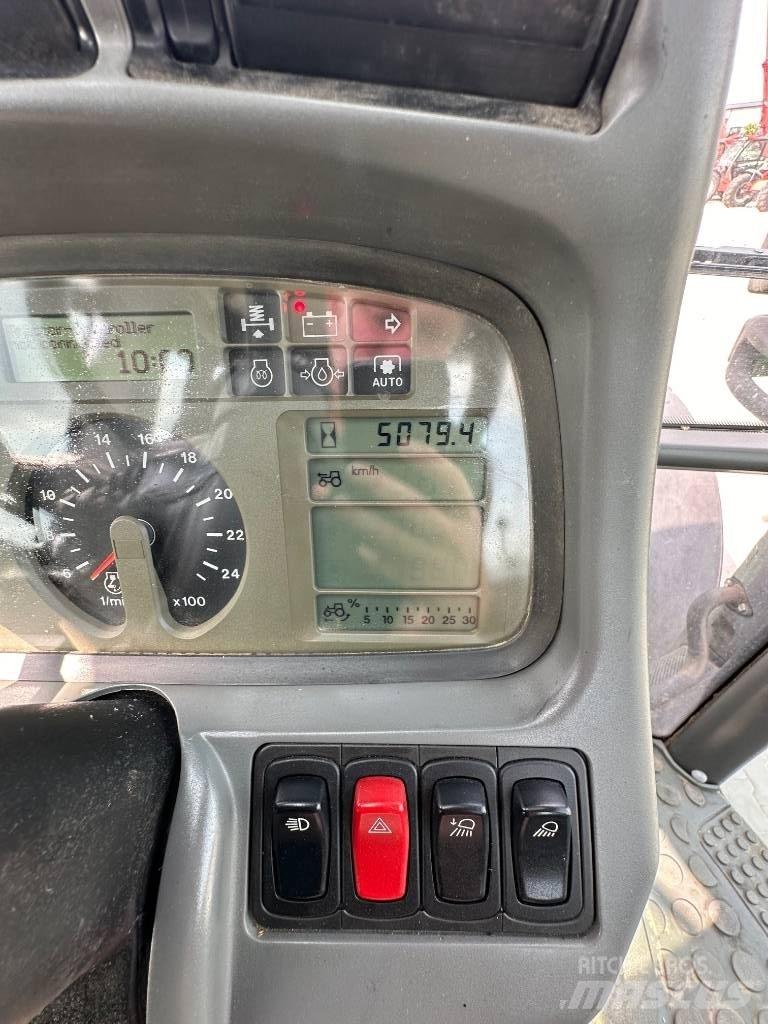 Deutz-Fahr M 620 Tracteur