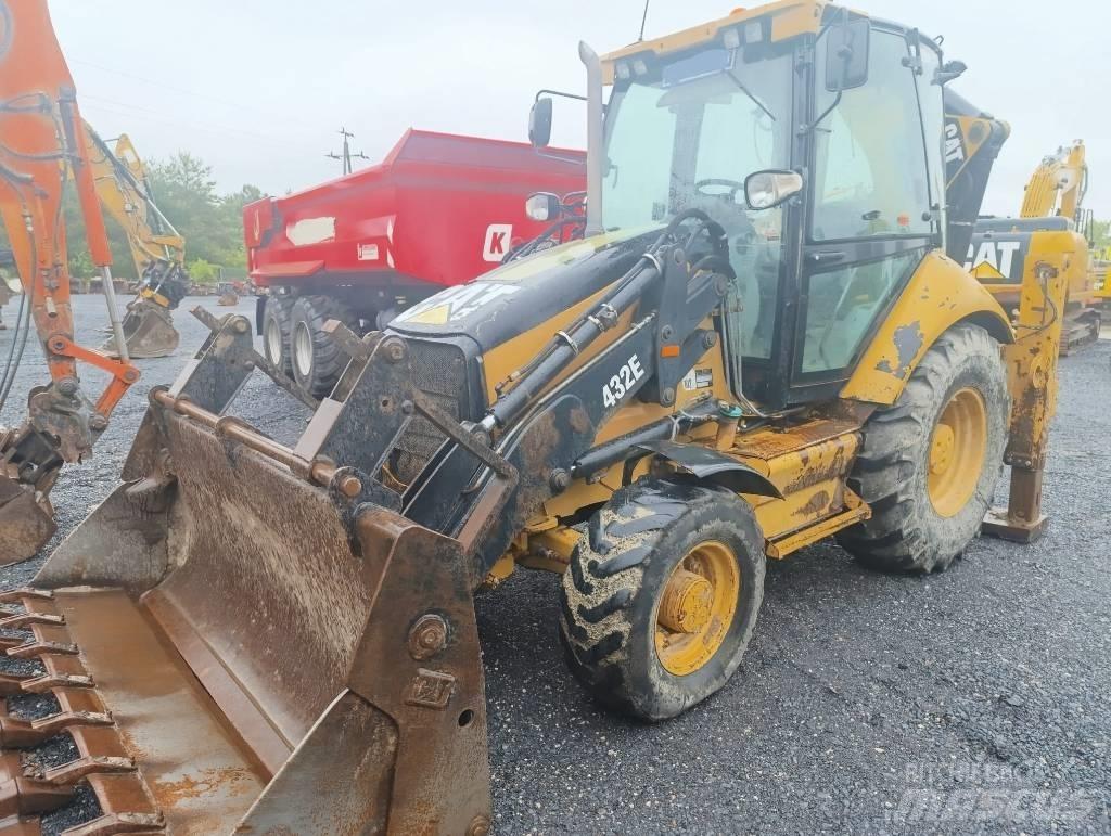 CAT 432 E 4x4 Tractopelle