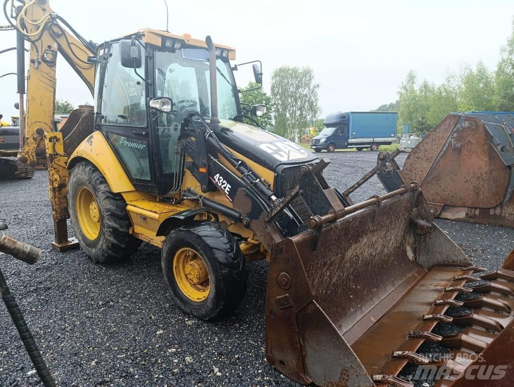 CAT 432 E 4x4 Tractopelle