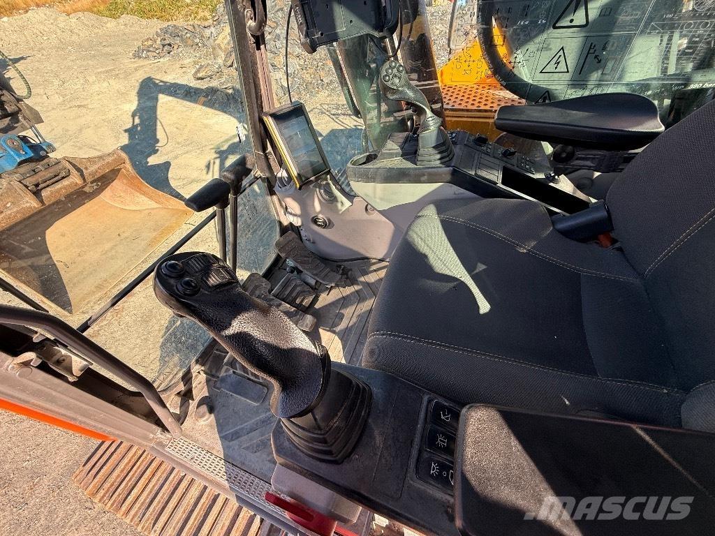 Volvo EC220EL Pelle sur chenilles