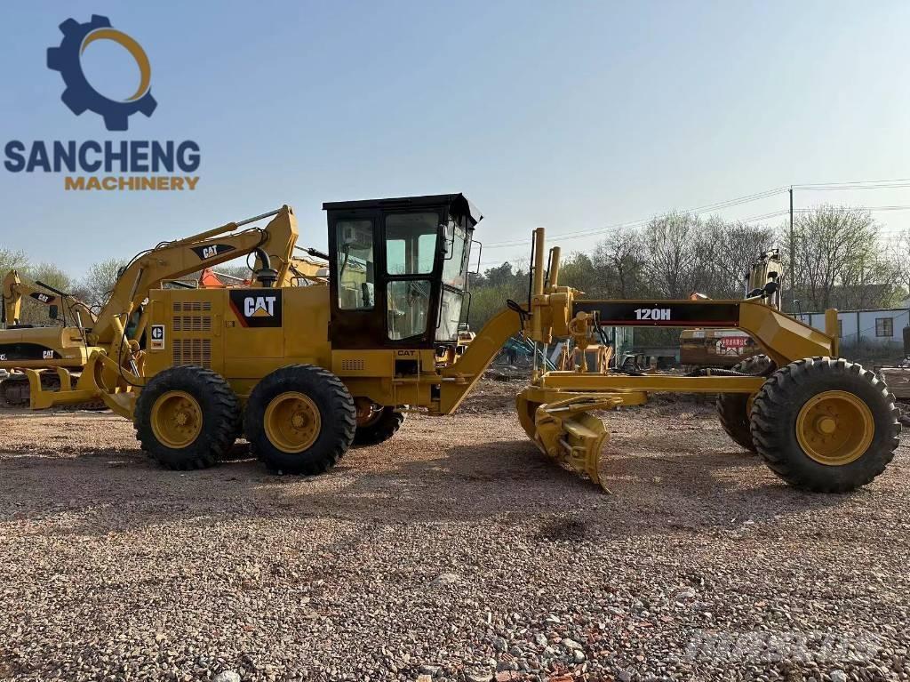CAT 120H Niveleuse