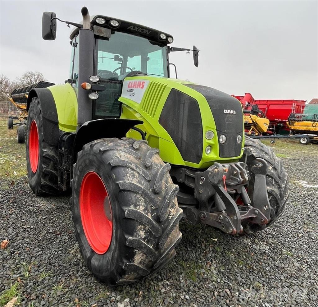 CLAAS Axion 840 Tracteur