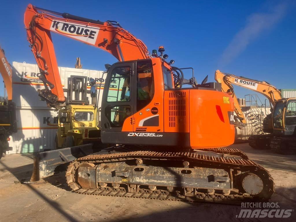 Doosan DX 235 LCR Pelle sur chenilles