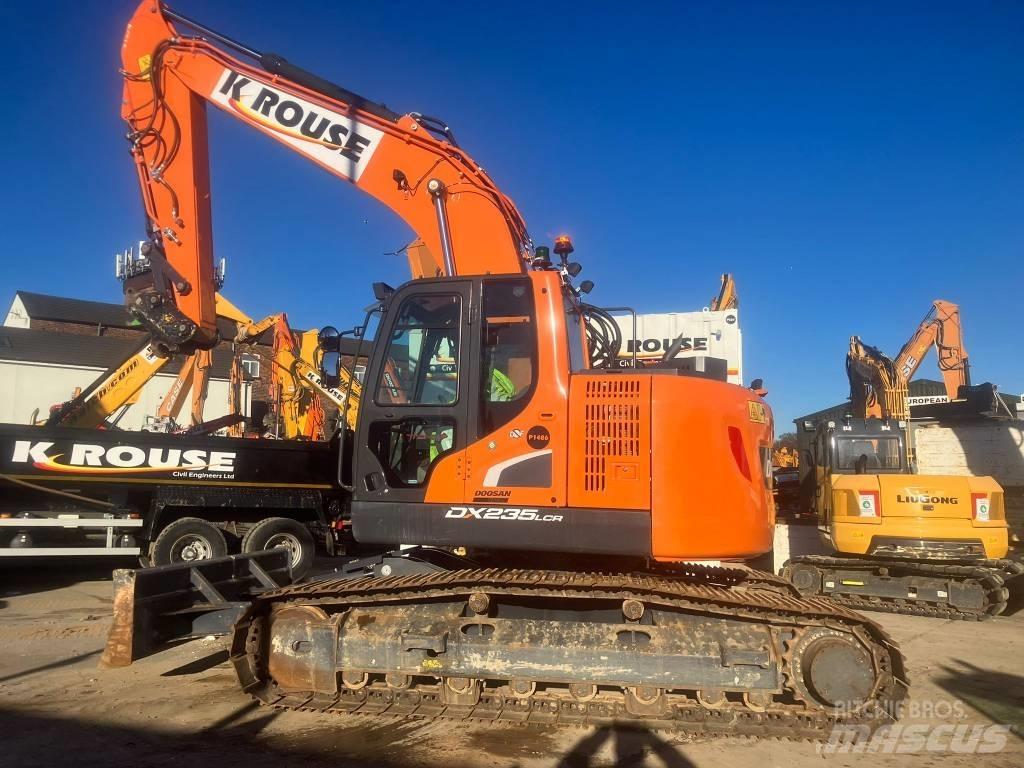 Doosan DX 235 LCR Pelle sur chenilles