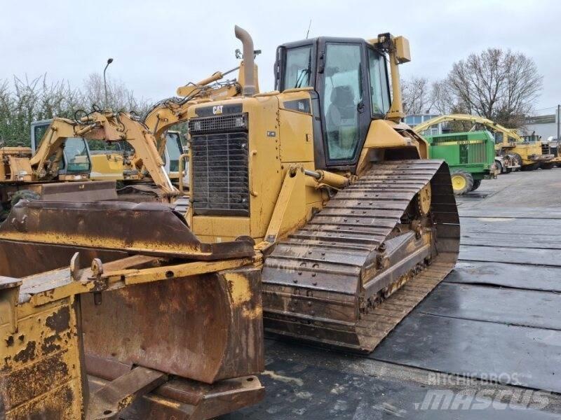 CAT D6N Bouteurs sur chenilles
