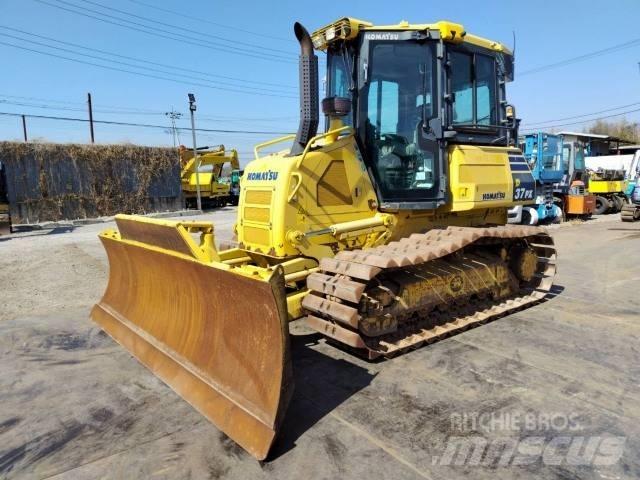 Komatsu D37PX-23 Bouteurs sur chenilles