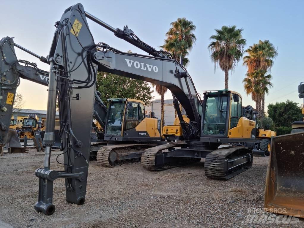 Volvo EC 240 C Pelle sur chenilles