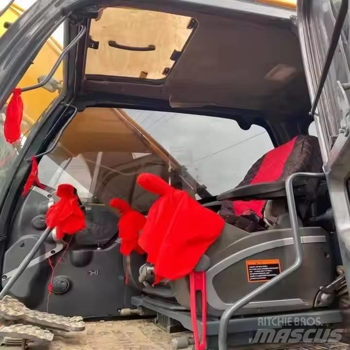 Hyundai 275LC-9 Pelle sur chenilles