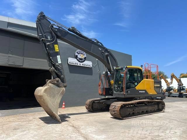 Volvo EC 200 E Pelle sur chenilles