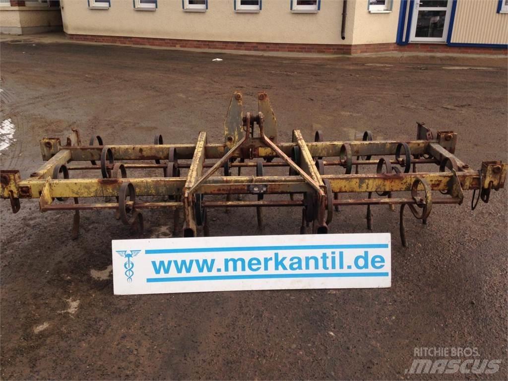 Fortschritt B231 Déchaumeur, cultivateur