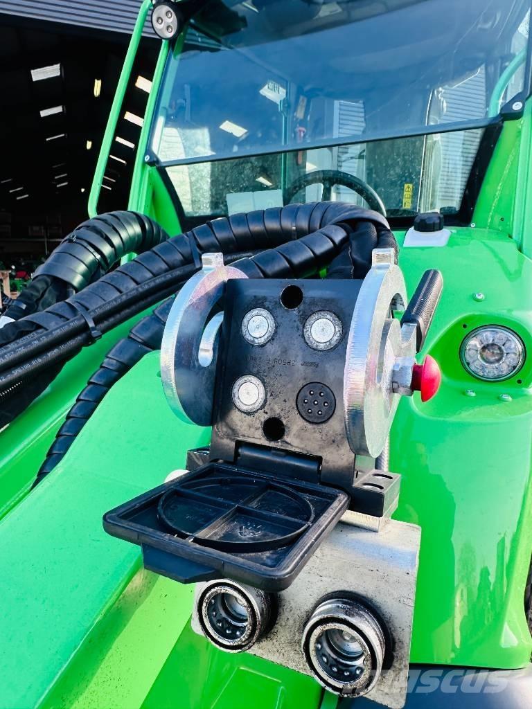 Avant 650 i Chargeuse multifonction