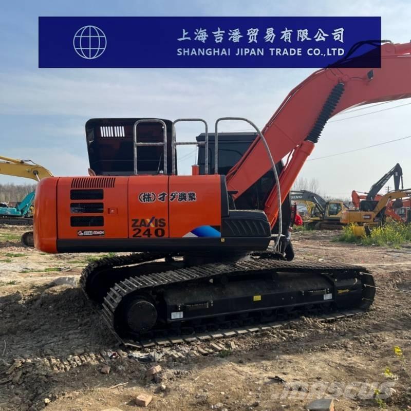 Hitachi ZX 240 Pelle sur chenilles