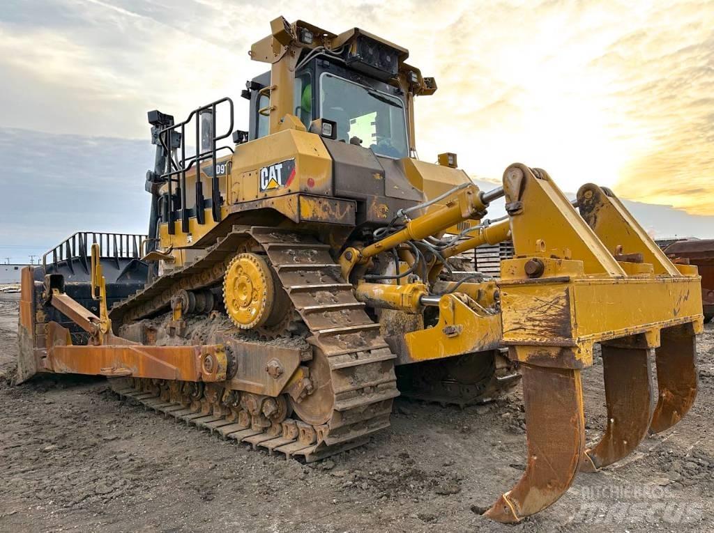 CAT D 9 T Bouteurs sur chenilles