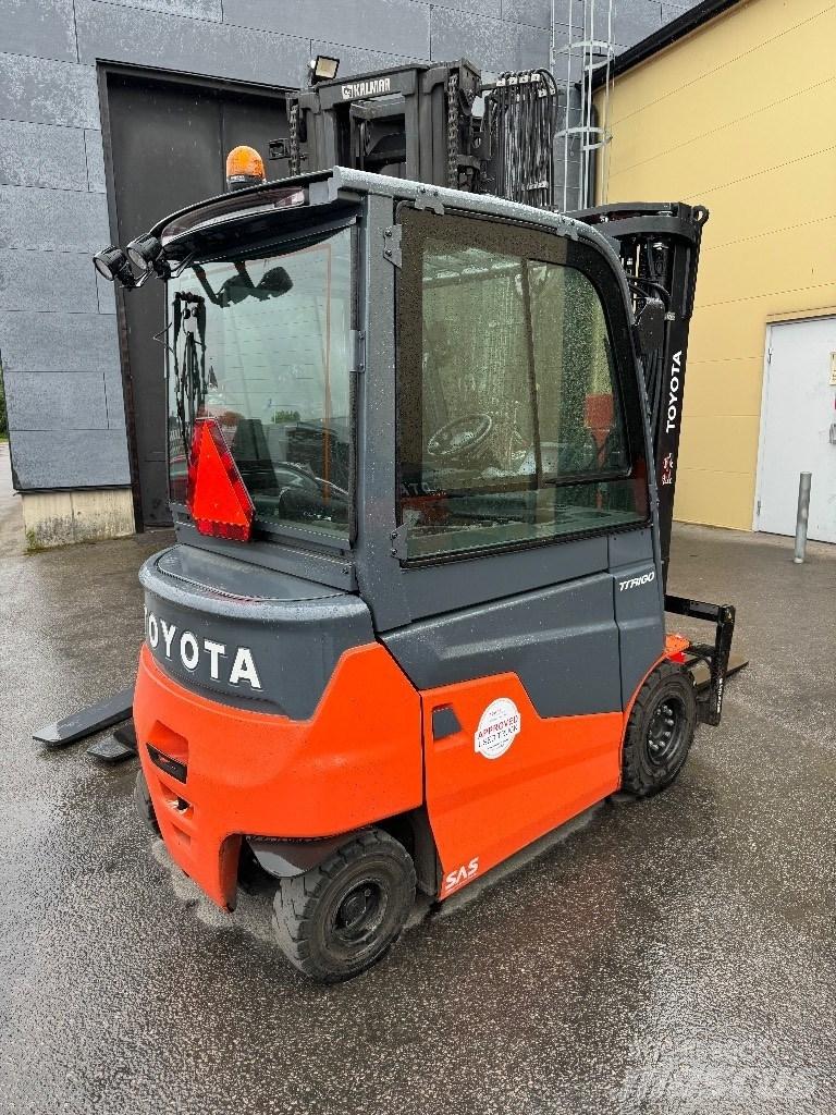 Toyota 9FBMK30T Chariots élévateurs électriques