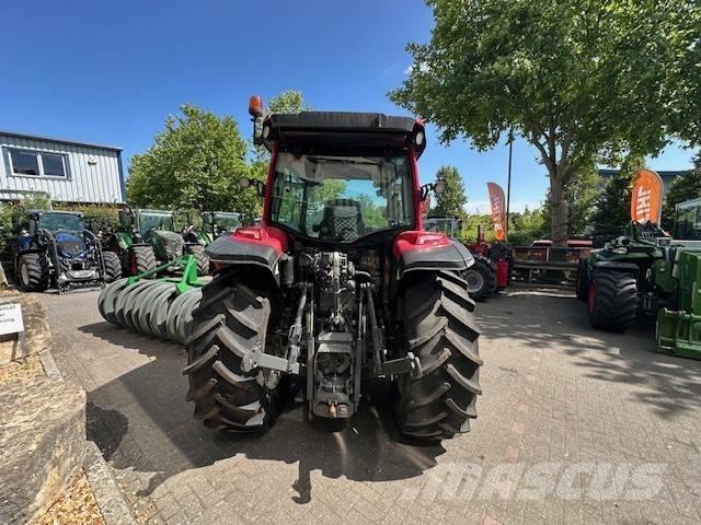 Valtra A 115 MH4 Tracteur