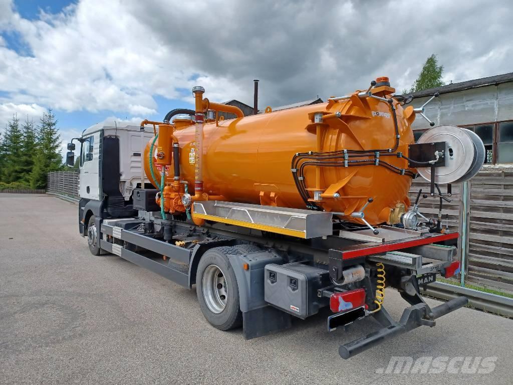 MAN TGA02 Entretien du sol - Autres