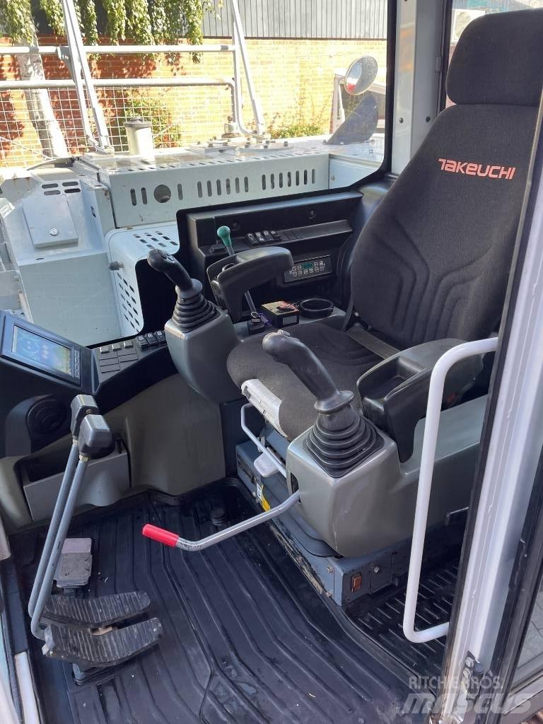 Takeuchi TB2150 Pelle sur chenilles