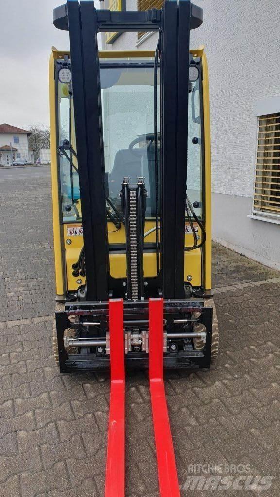 Hyster J1.6XNT Chariots élévateurs électriques