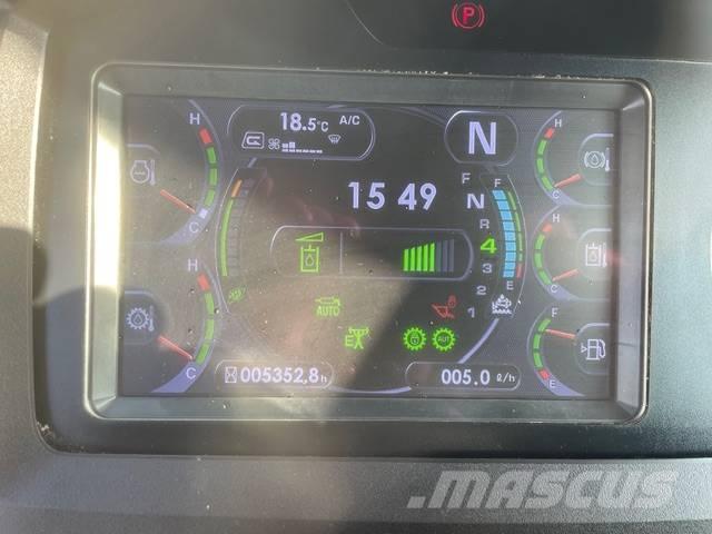 Komatsu WA 380-8 Chargeuse sur pneus