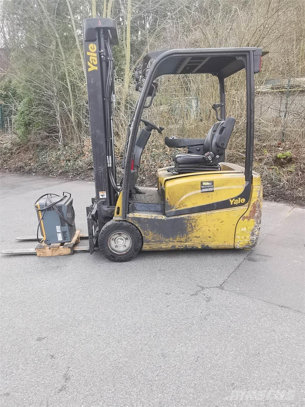 Yale ERP20VT MWB Chariots élévateurs électriques