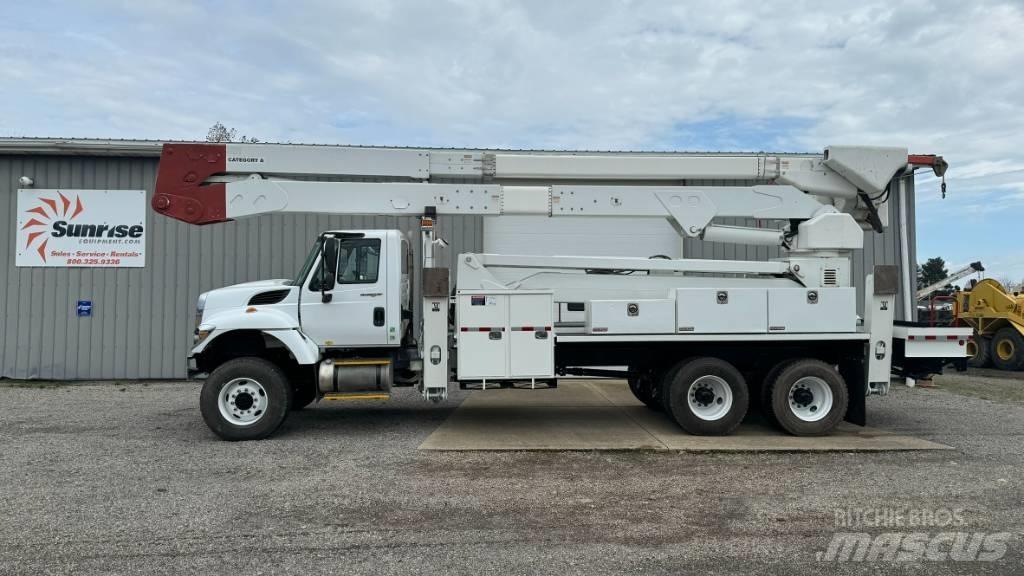 Altec A77-TE93 Camion nacelle