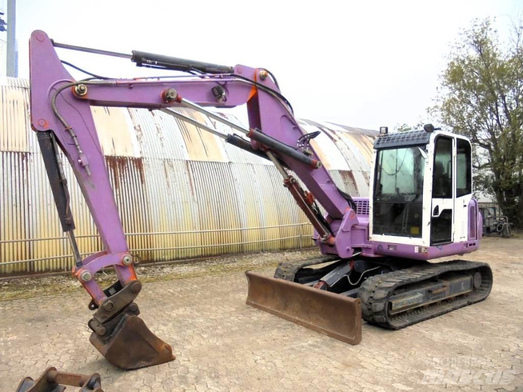 Hanix H 75 C Mini pelle 7t-12t