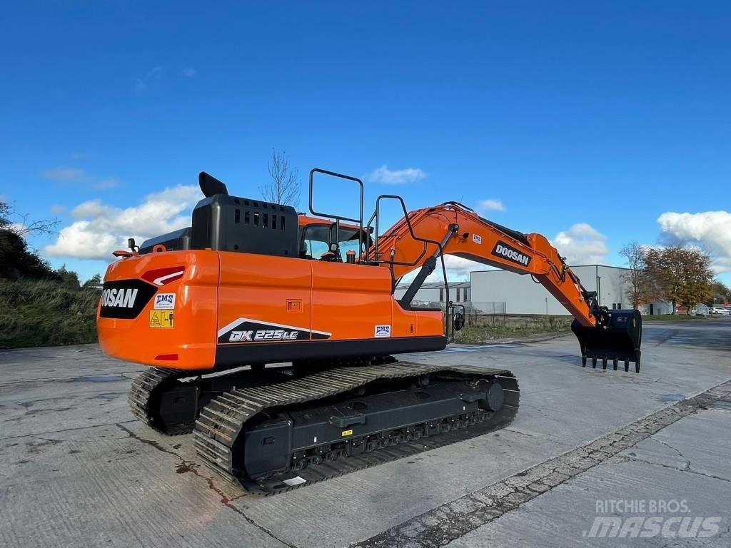 Doosan DX225LC-7 Pelle sur chenilles