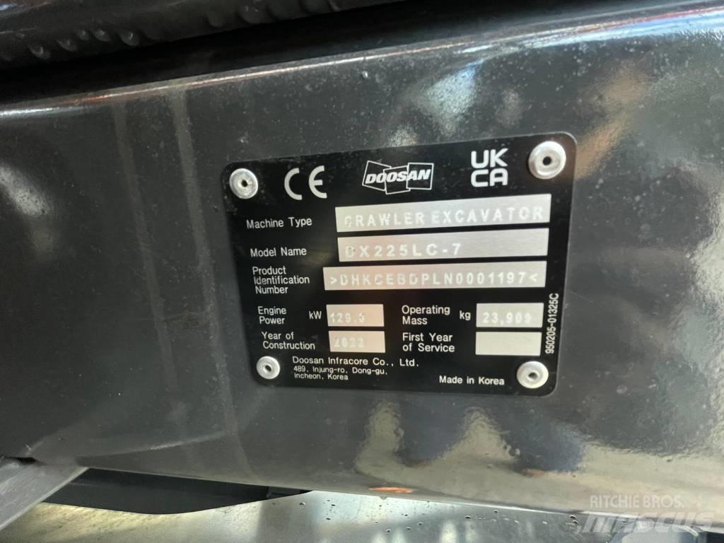 Doosan DX225LC-7 Pelle sur chenilles