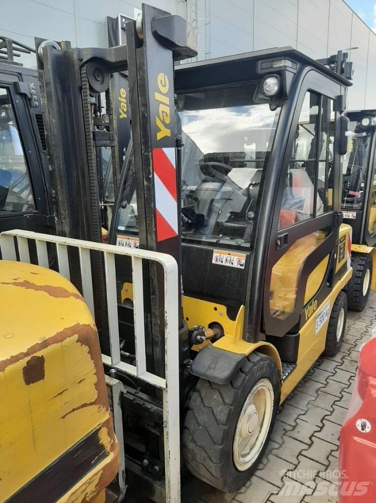 Yale GDP35VX Chariots diesel