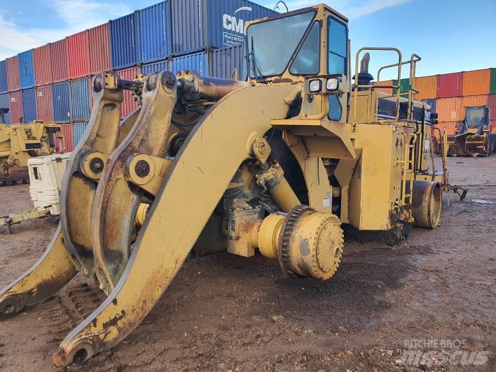 CAT 988 F II Chargeuse sur pneus