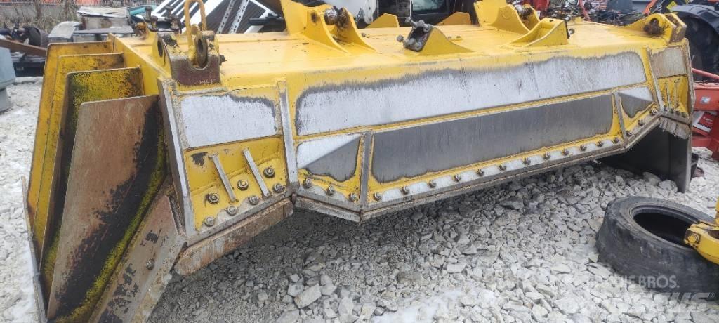 Komatsu D 65 EX-18 Bouteurs sur chenilles