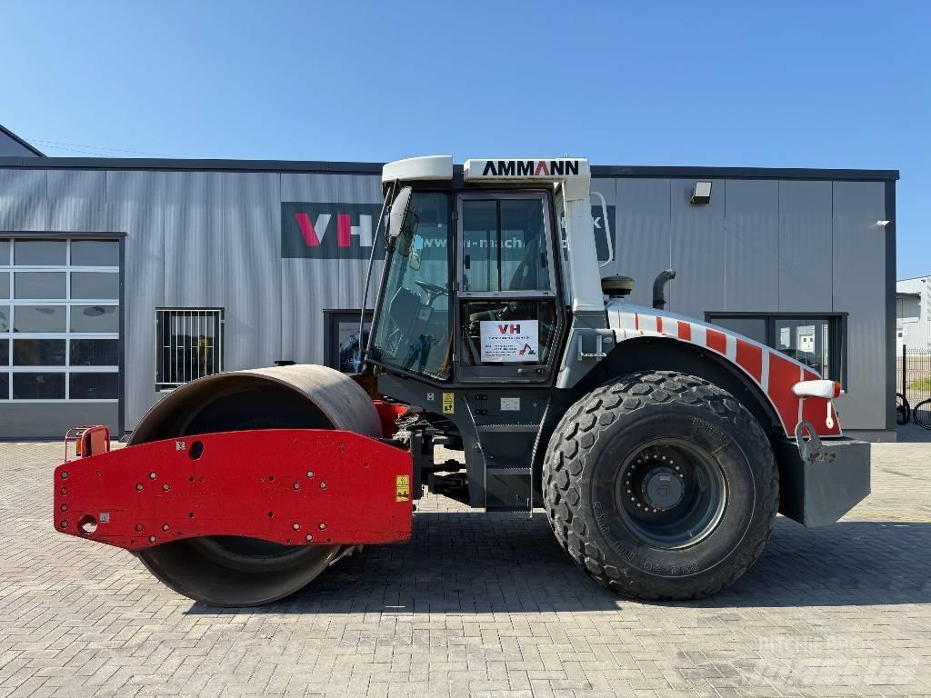 Ammann ASC 110 Rouleaux monocylindre