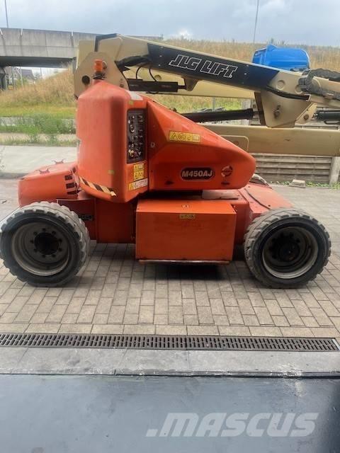 JLG M 450 AJ Nacelles articulées