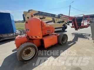JLG M 450 AJ Nacelles articulées