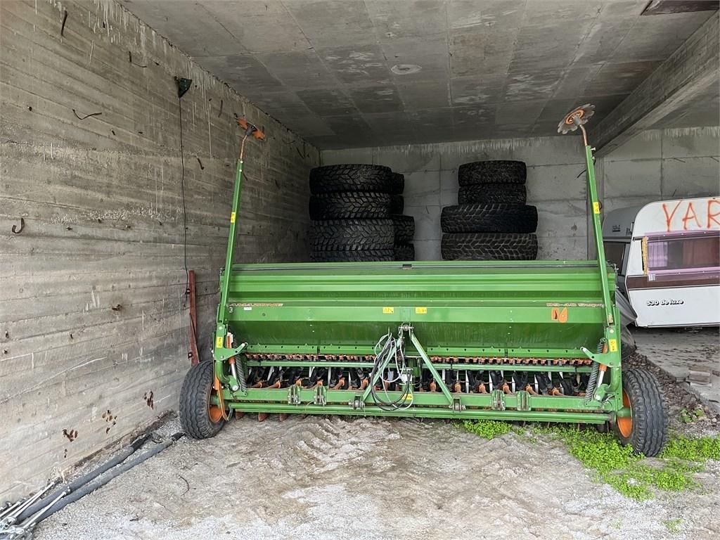 Amazone D9-40 Super Semoir