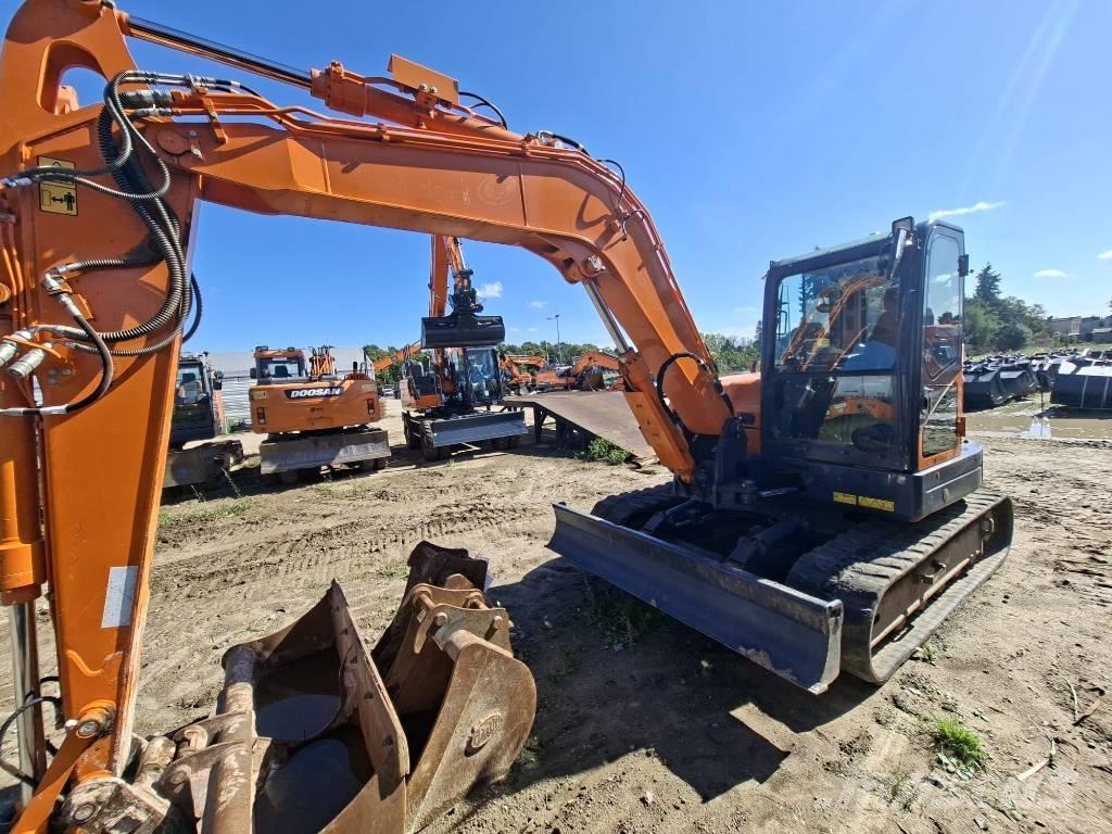 Doosan DX 85 R-3 Mini pelle 7t-12t