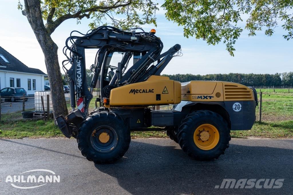 Mecalac 12 MXT Pelle sur pneus