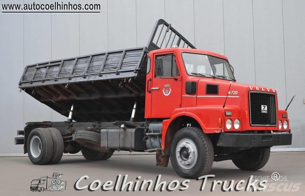 Volvo N7 20 Camion benne