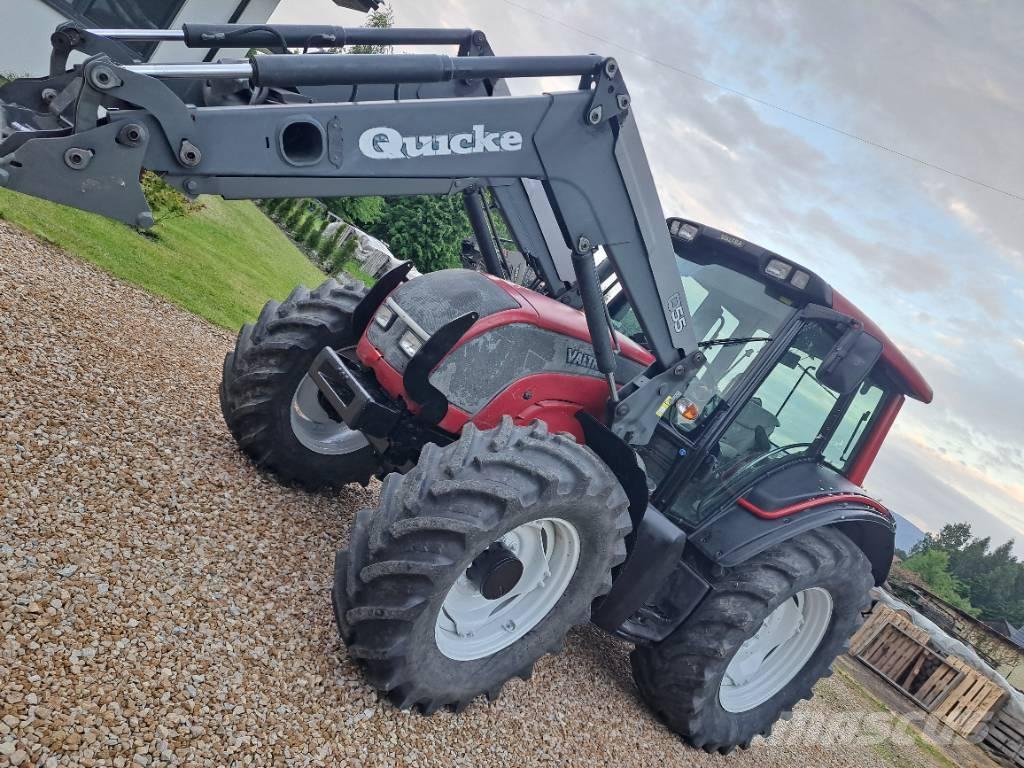 Valtra N 121 Tracteur