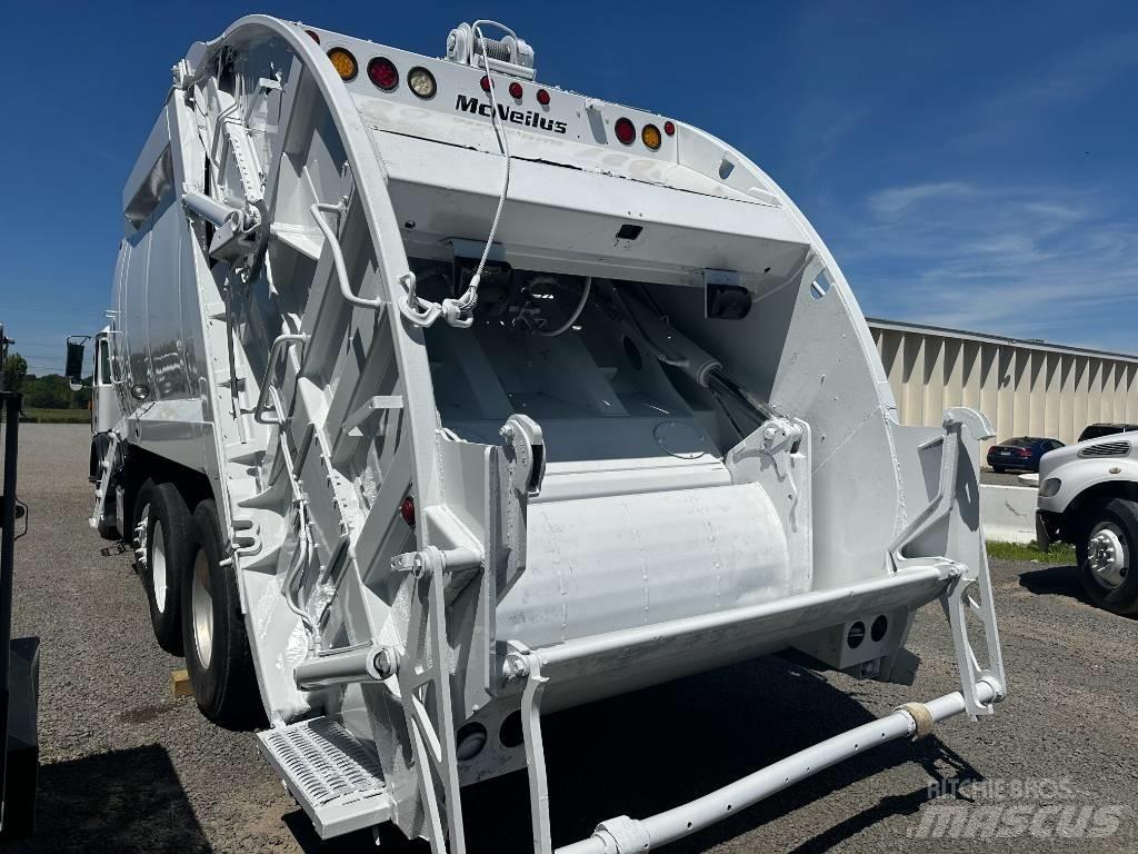 Autocar 32 Yd Camion poubelle