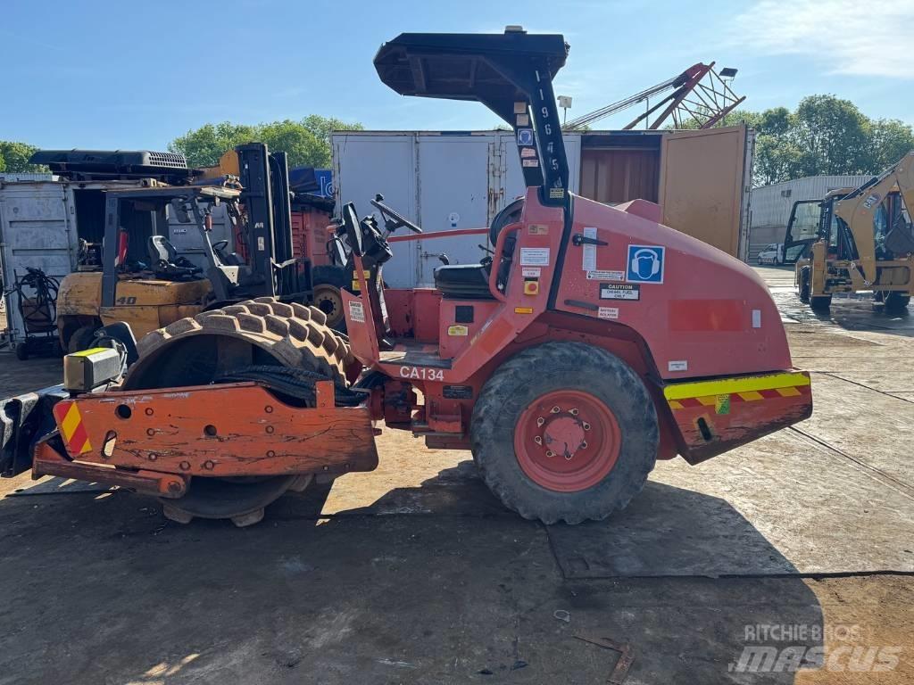 Dynapac CA 134 PD Rouleaux monocylindre
