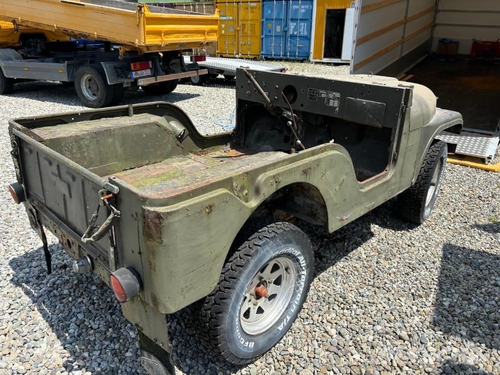 Jeep CJ 5 Kaiser Voiture